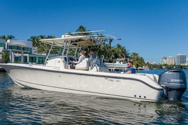 2010 Edgewater 318CC