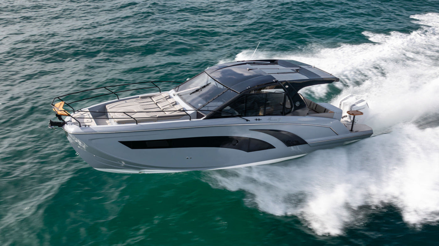 Hanover 387 Review: A Defining Presence at the 2026 St. Petersburg Boat Show