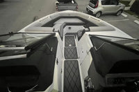 2022 Cobalt R6 Outboard