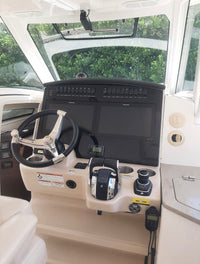 2019 Boston Whaler 350 Realm