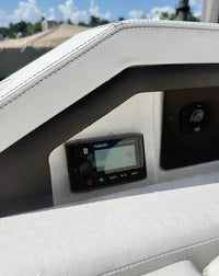 2023 Sea Ray SLX 310 Outboard