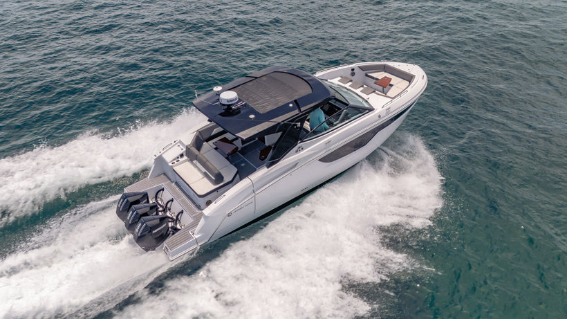 2010 Edgewater 318CC