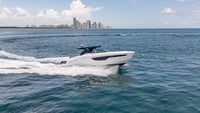 2021 Cruisers Yachts 38 GLS
