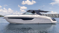 2021 Cruisers Yachts 38 GLS