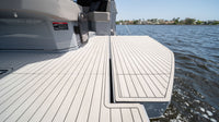 2024 Hanover 387 Alpine Gray