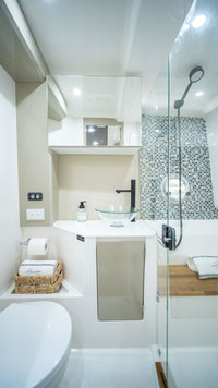2024 Hanover 387 Alpine Gray