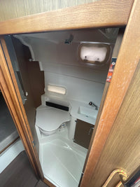 2021 Beneteau Antares 9