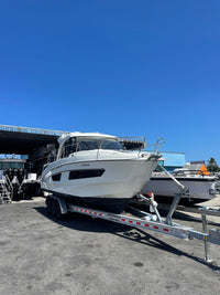 2021 Beneteau Antares 9