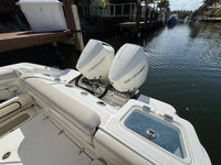 2019 Boston Whaler 250 Outrage