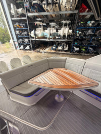 2022 Sea Ray 320 Sundancer Outboard