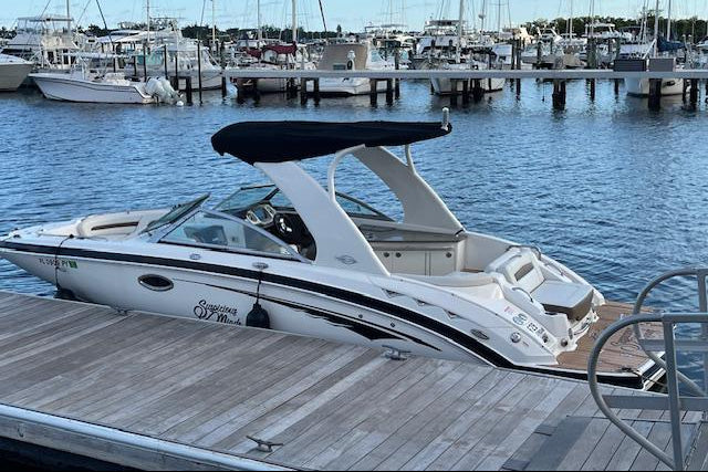 2015 Chaparral 264 Sunesta