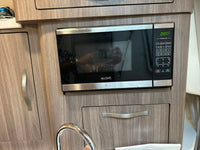 2021 Regal 28 Express
