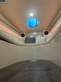 2021 Regal 28 Express