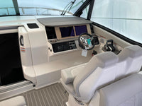 2022 Sea Ray 320 Sundancer Outboard