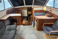 1989 Sea Ray 440 Aft Cabin