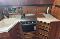 1989 Sea Ray 440 Aft Cabin