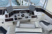 1989 Sea Ray 440 Aft Cabin