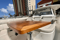 2019 Boston Whaler 350 Realm
