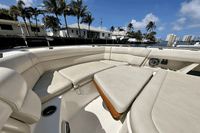 2019 Boston Whaler 350 Realm